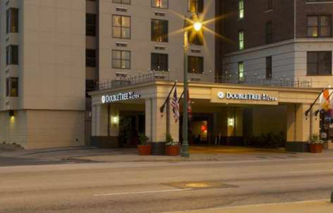 Hotel Doubletree By Hilton Memphis Downtown Esterno foto
